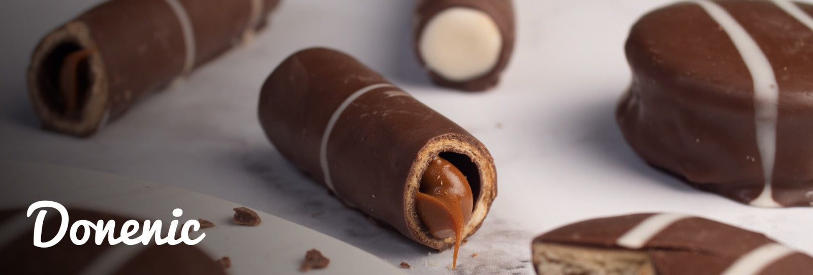 Cuchuflí Donenic bañado en chocolate con manjar